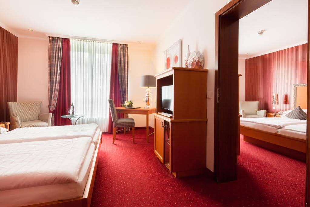 Parkhotel Билефельд Экстерьер фото